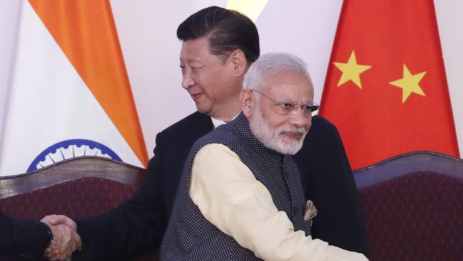 Xi JInping dan Narendra Modi